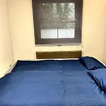 Spacious Flat In Notting Hill
