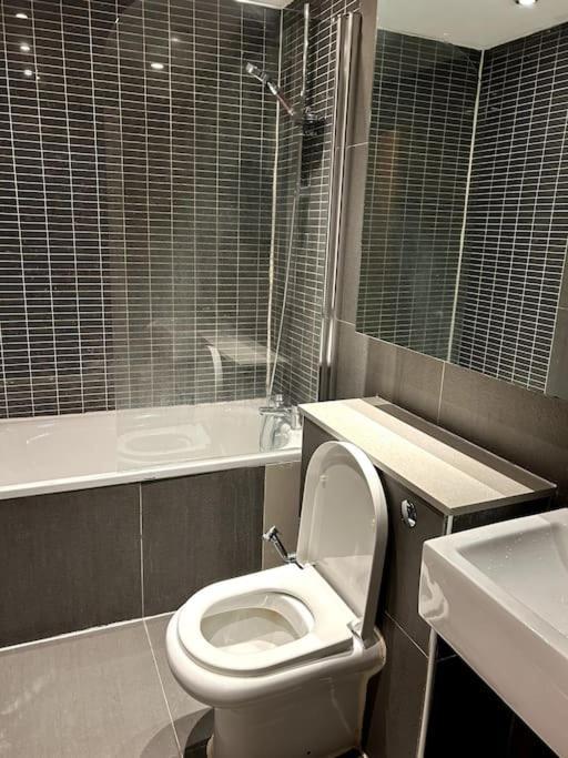 Apartment Spacious Flat In Notting Hill *